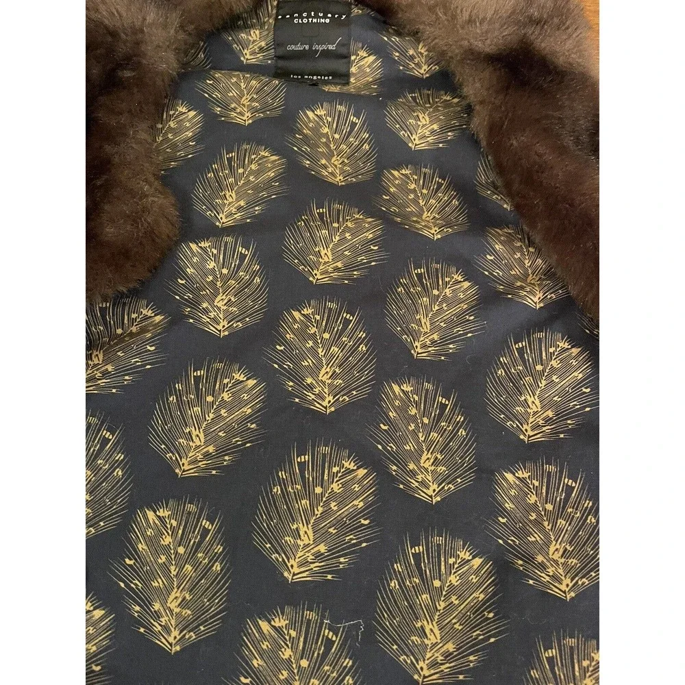 Anthropologie Sanctuary Clothing Los Angeles Womens Faux Fur Brown Vest Sz Small - Picture 8 of 9